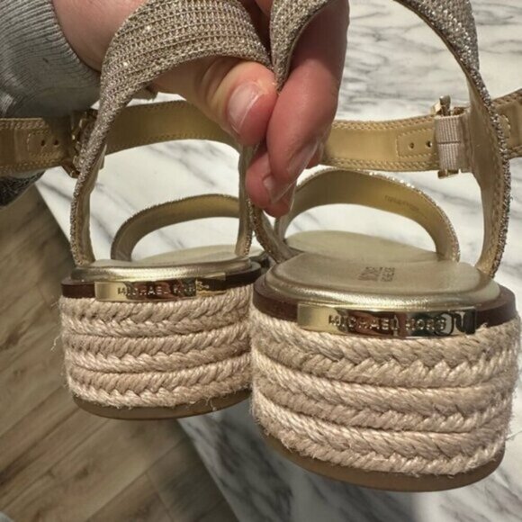 NWOT- Micheal Kors Richie Espadrille sandal - Size 10 - Picture 10 of 11